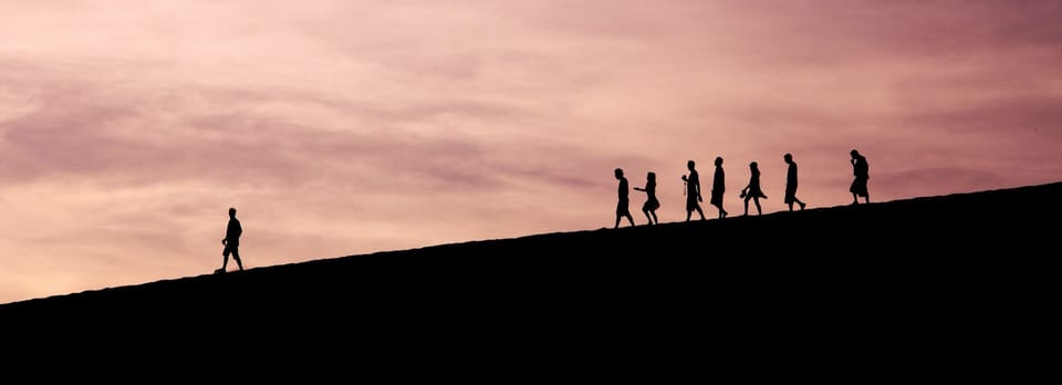 পরীক্ষার প্রতিপ্রভাব: যেভাবে ইংরেজি পরীক্ষা আমাদের পড়াশোনার পদ্ধতিকে বদলে দেয়